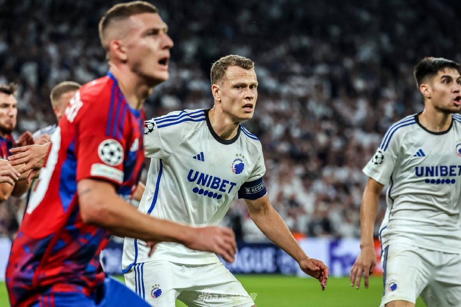 子足球队来 子足球队来