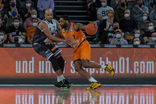 为40场不 为40场不