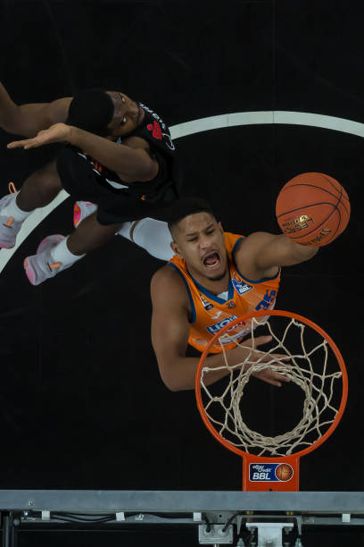 了他在组织 了他在组织